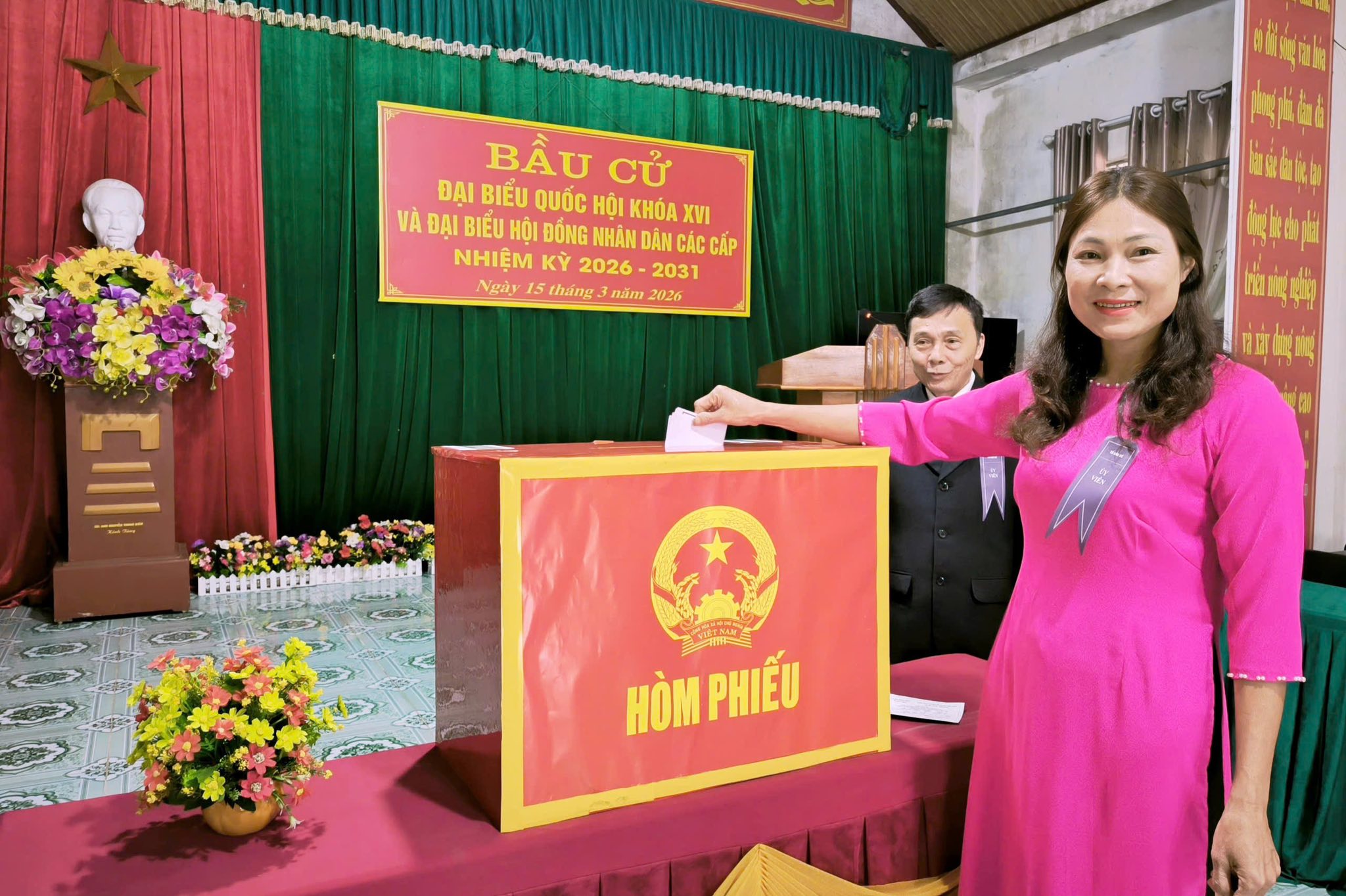 Đức Thọ: Cuộc bầu cử diễn ra an toàn, dân chủ, tỷ lệ cử tri đi bỏ phiếu đạt 100%