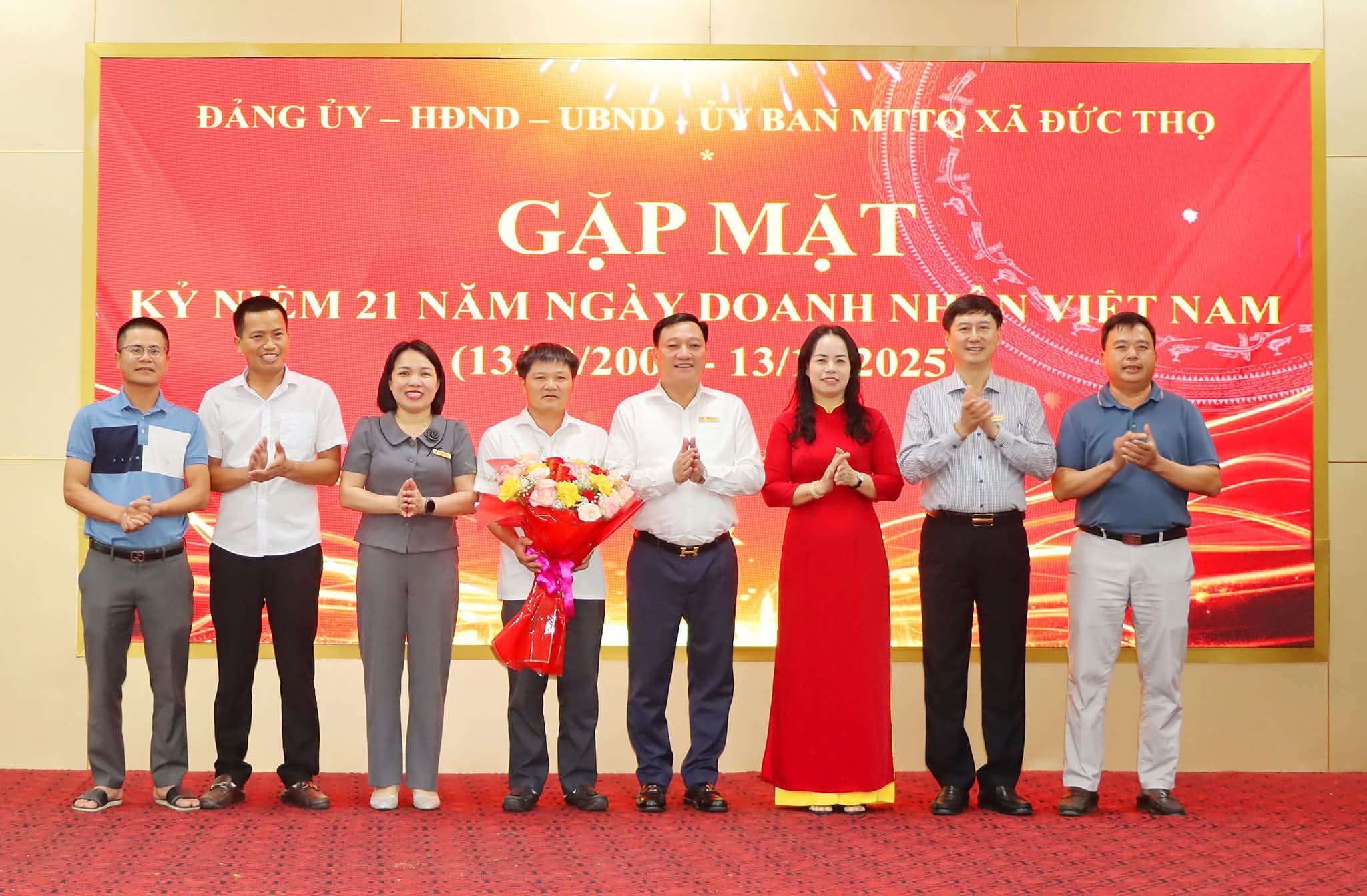 Xã Đức Thọ gặp mặt kỷ niệm 21 năm Ngày Doanh nhân Việt Nam (13/10/2004 – 13/10/2025).