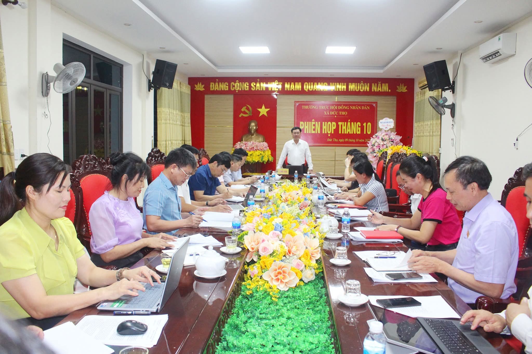 Thường trực HĐND xã Đức Thọ tổ chức phiên họp thường kỳ tháng 10/2025