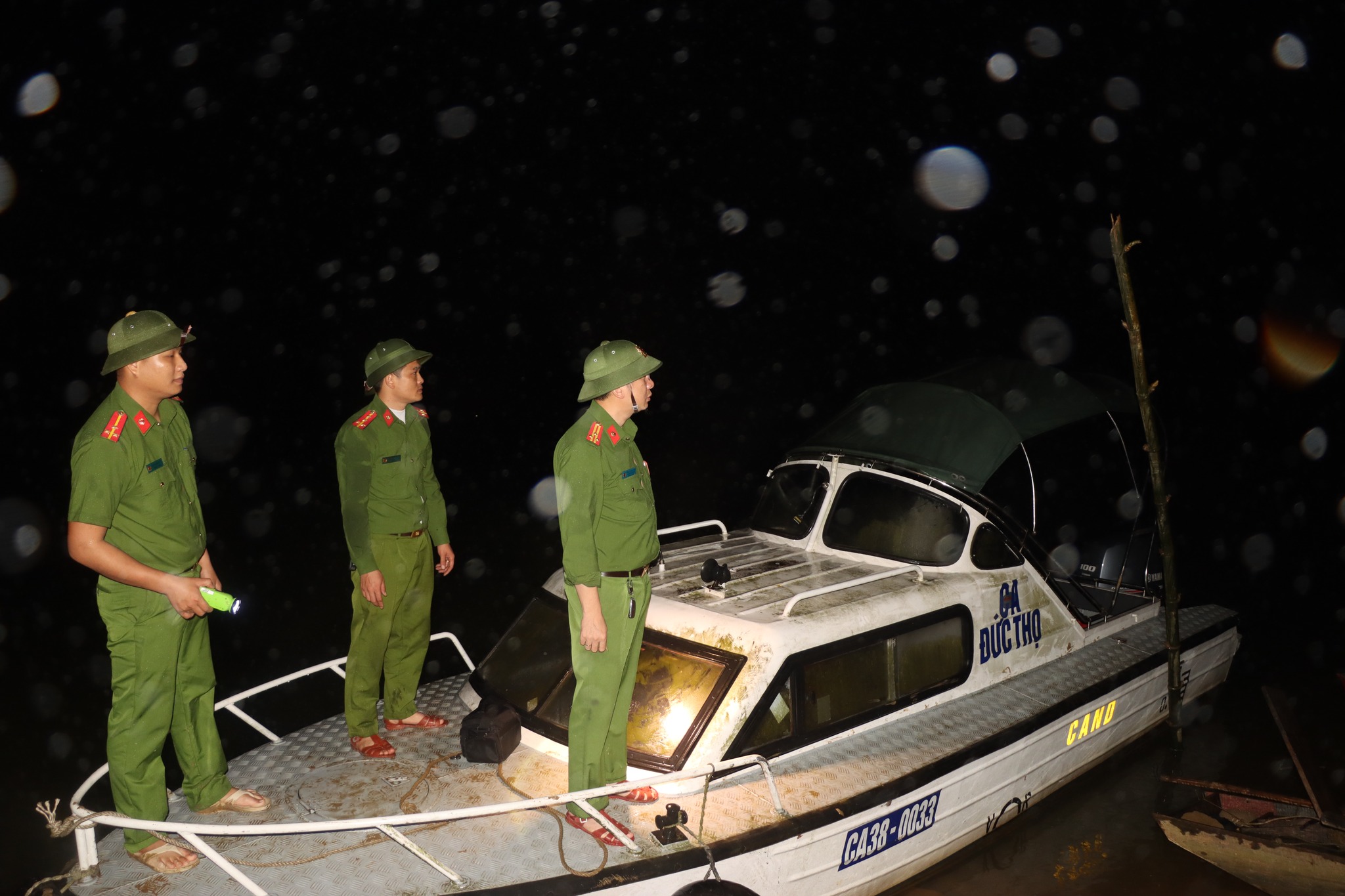 Đức Thọ siết chặt kiểm soát, xử lý vi phạm khai thác khoáng sản