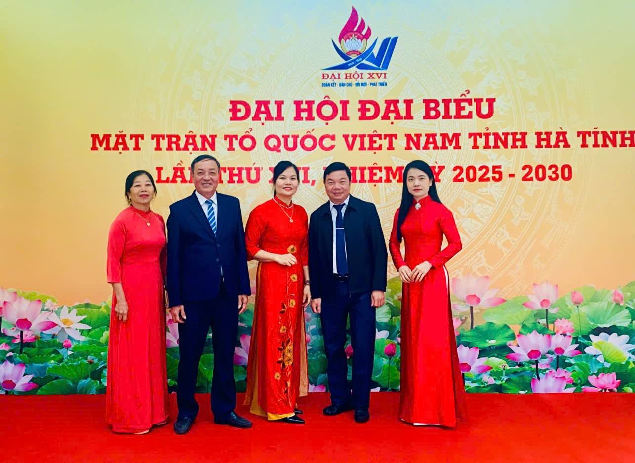 Đoàn đại biểu xã Đức Thọ tham dự Đại hội Đại biểu MTTQ tỉnh Hà Tĩnh khóa XVI