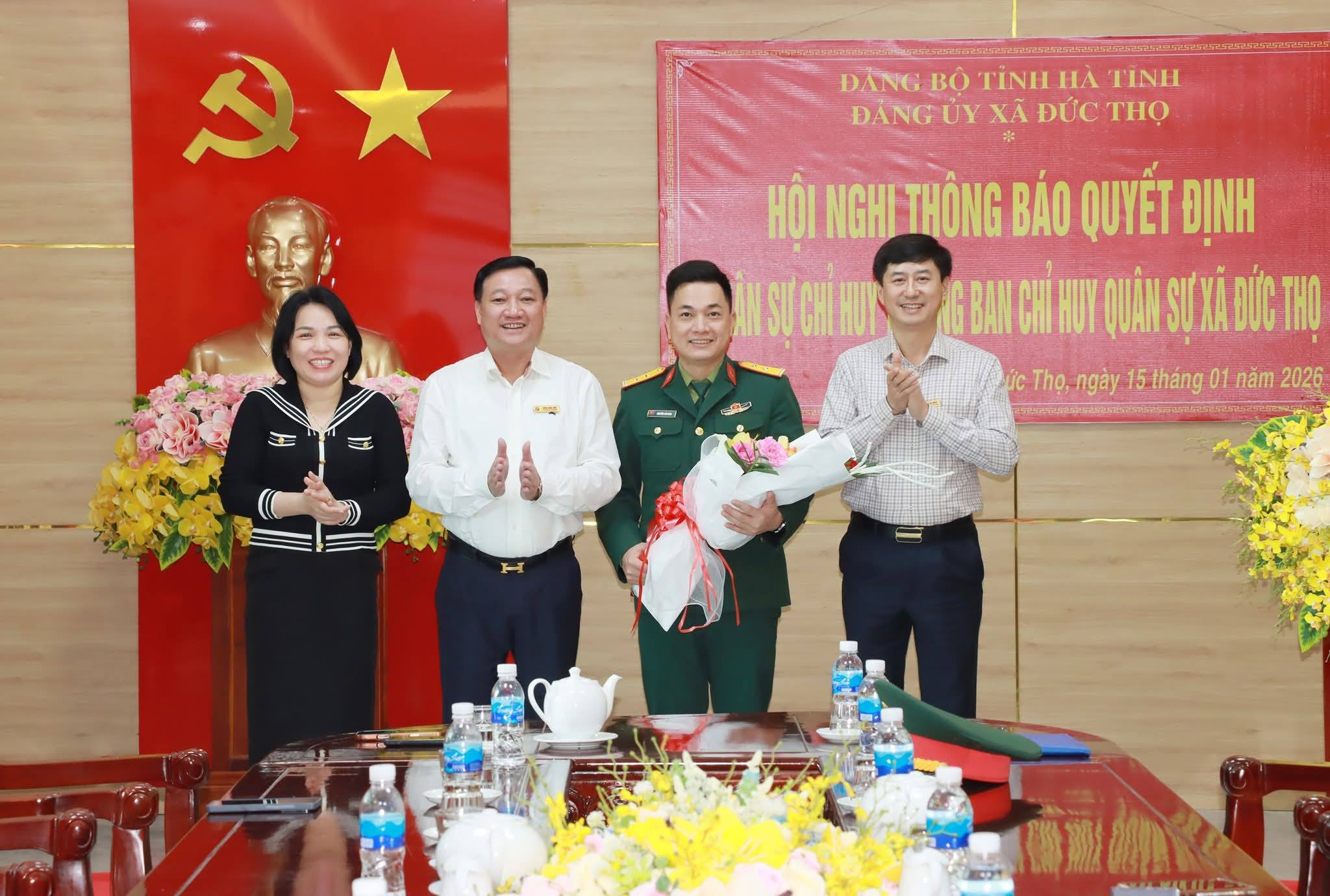 xã Đức Thọ tổ chức Hội nghị gặp mặt và ra mắt Chỉ huy trưởng Ban Chỉ huy quân sự xã.