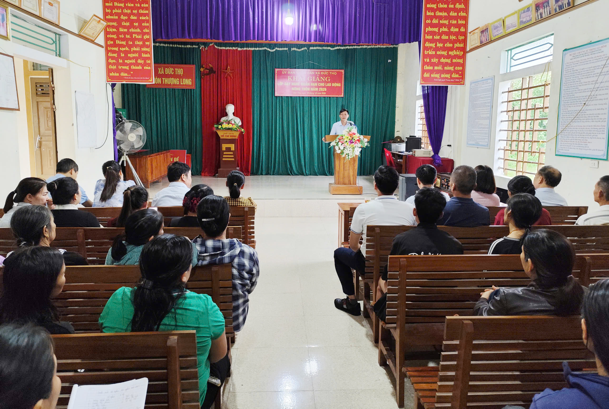 Đức Thọ khai giảng lớp học nghề sản xuất phân bón hữu cơ từ rác thải, phụ phẩm nông nghiệp.