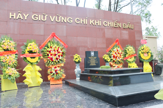 Tưởng niệm 95 năm Ngày mất Tổng Bí thư đầu tiên của Đảng - đồng chí Trần Phú 