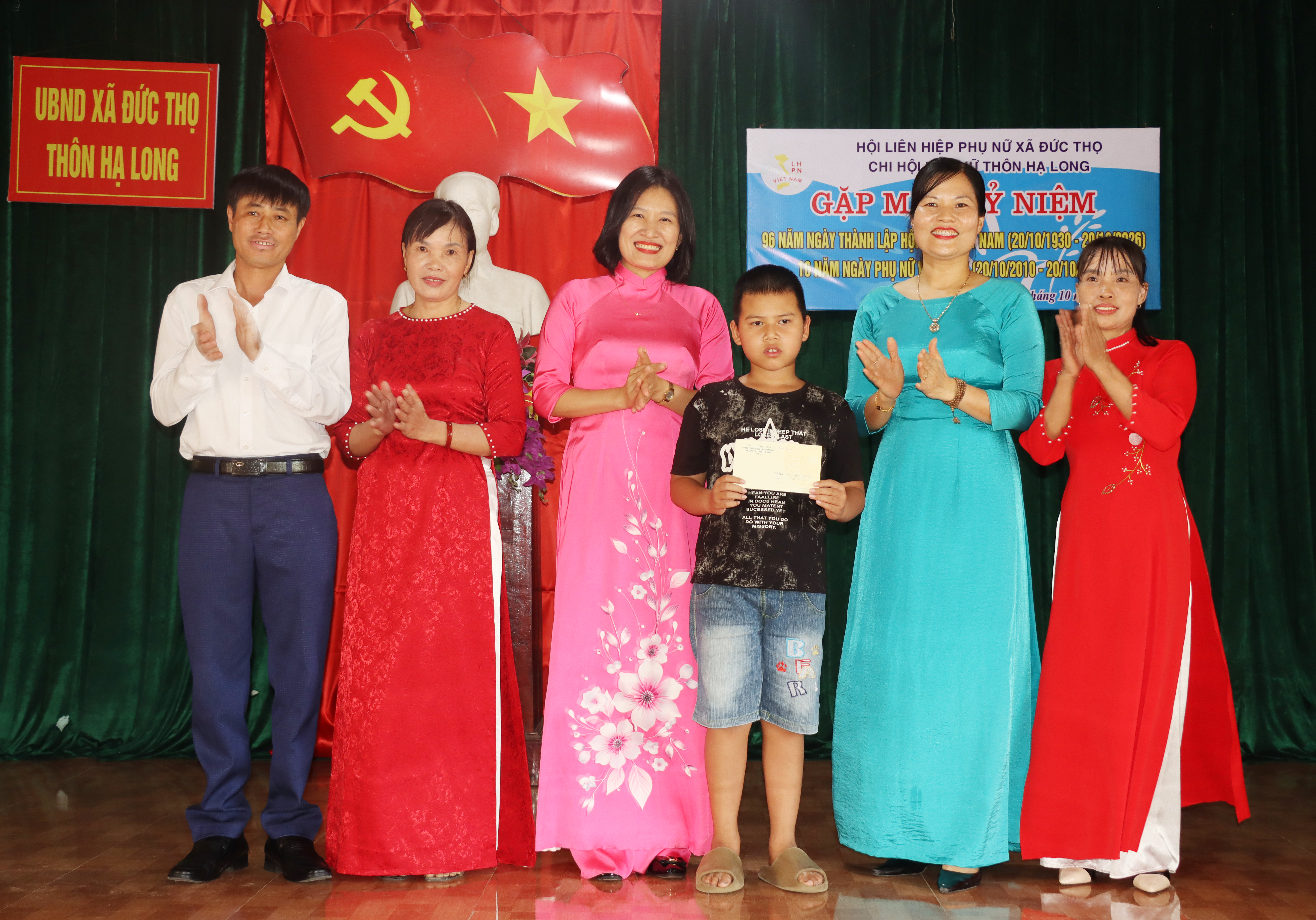 Đức Thọ: Ủy ban Kiểm tra Đảng ủy xã kết nối nhận đỡ đầu 4 trẻ em mồ côi.