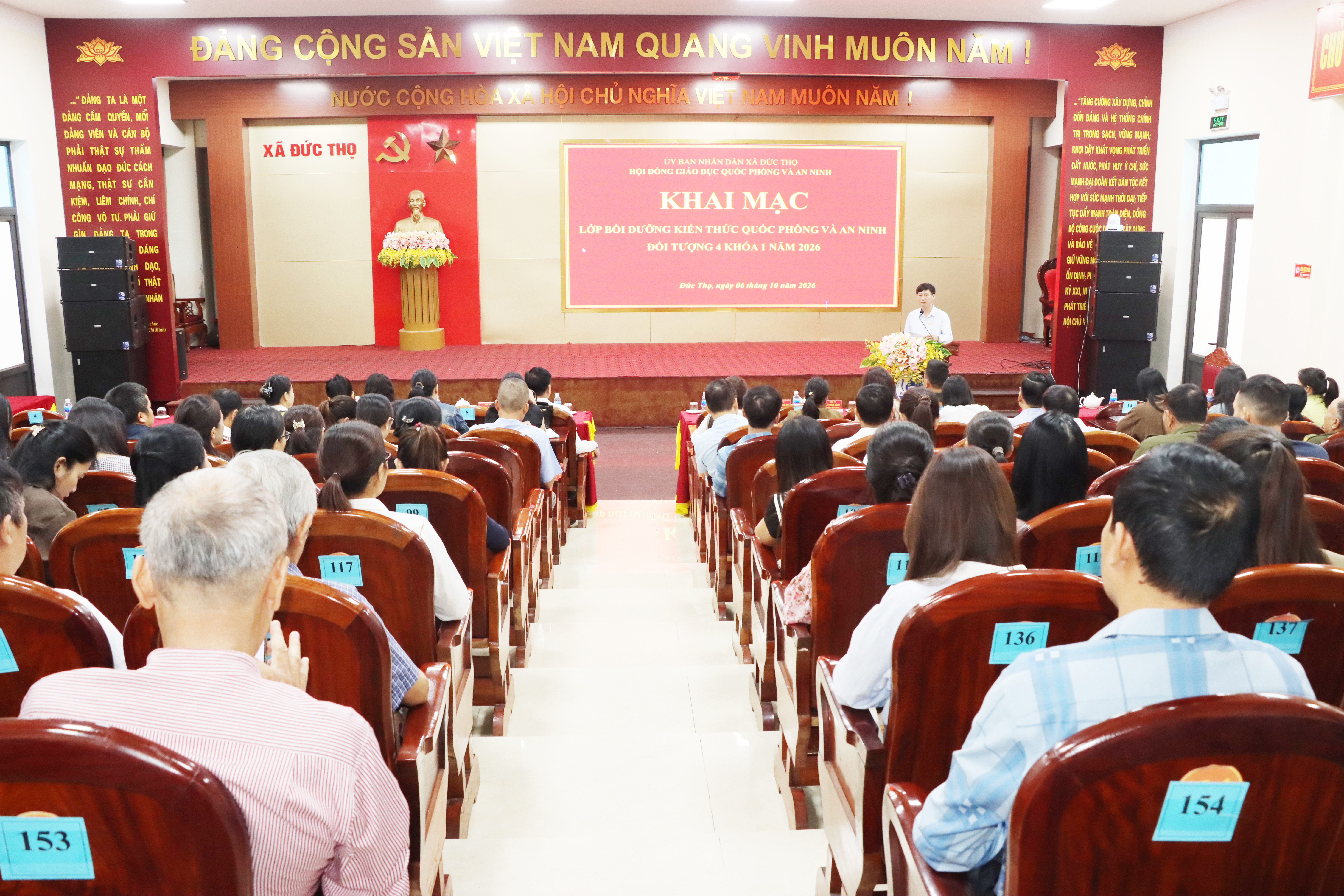 Đức Thọ khai mạc lớp bồi dưỡng kiến thức quốc phòng và an ninh đối tượng 4 năm 2026