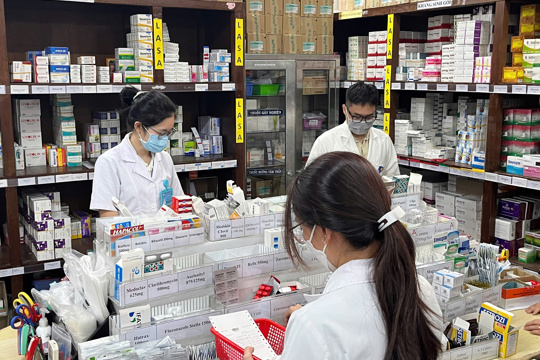 Bộ Y tế: Thuốc hỗ trợ miễn phí phải được quản lý minh bạch, đúng chỉ định điều trị