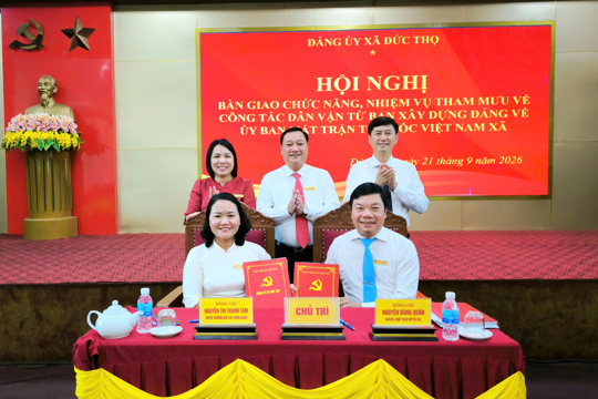 Xã Đức Thọ bàn giao chức năng tham mưu công tác dân vận về MTTQ và các tổ chức chính trị - xã hội