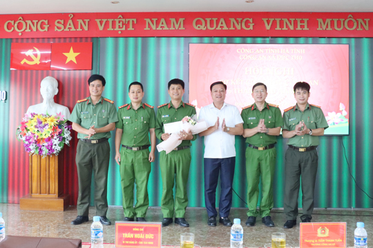 Công an xã Đức Thọ tổ chức hội nghị sơ kết công tác 6 tháng đầu năm, triển khai nhiệm vụ 6 tháng cuối năm.