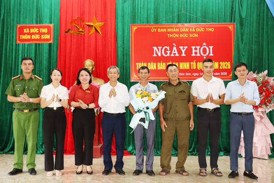 Ngày hội Toàn dân bảo vệ an ninh Tổ quốc tại thôn Đức Sơn, xã Đức Thọ(Hà Tĩnh)