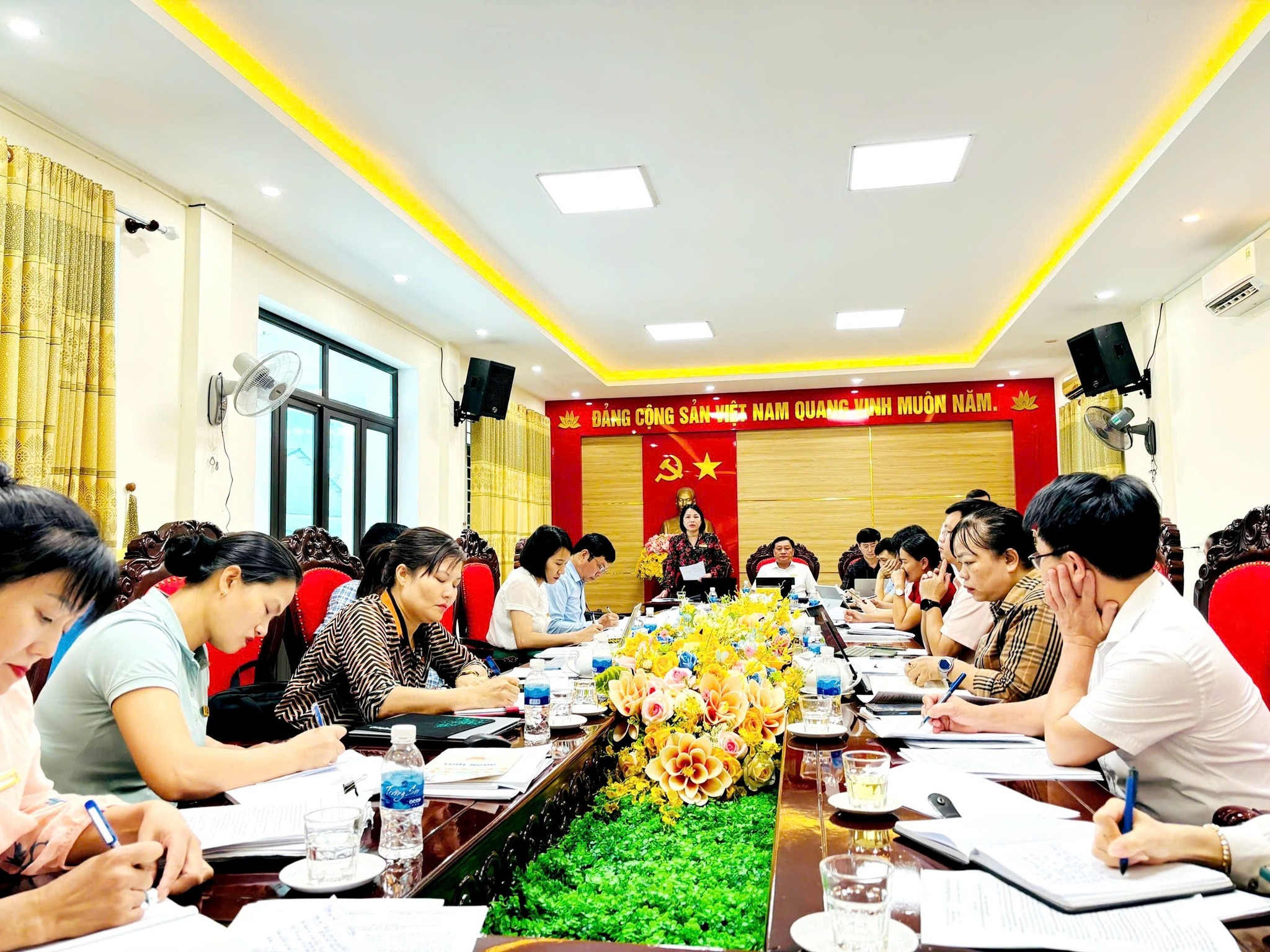 Ban Thường vụ Đảng ủy xã Đức Thọ tổ chức duyệt nội dung Đại hội MTTQ, các đoàn thể nhiệm kỳ 2025- 2030