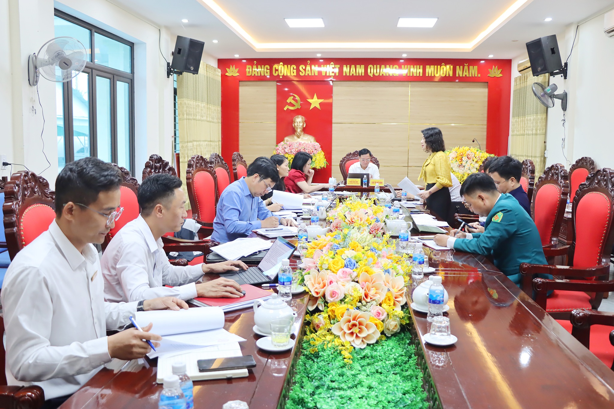 Ban Thường vụ Đảng ủy xã Đức Thọ họp bàn về công tác nhân sự đại biểu HĐND xã khóa II, nhiệm kỳ 2026 - 2031 và công tác chuẩn bị Kỳ họp thứ HĐND xã cuối khóa. 