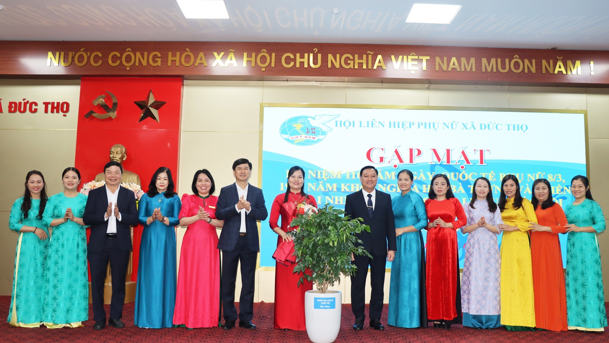 Hội LHPN xã Đức Thọ: Gặp mặt kỷ niệm 116 năm Ngày Quốc tế Phụ nữ. 