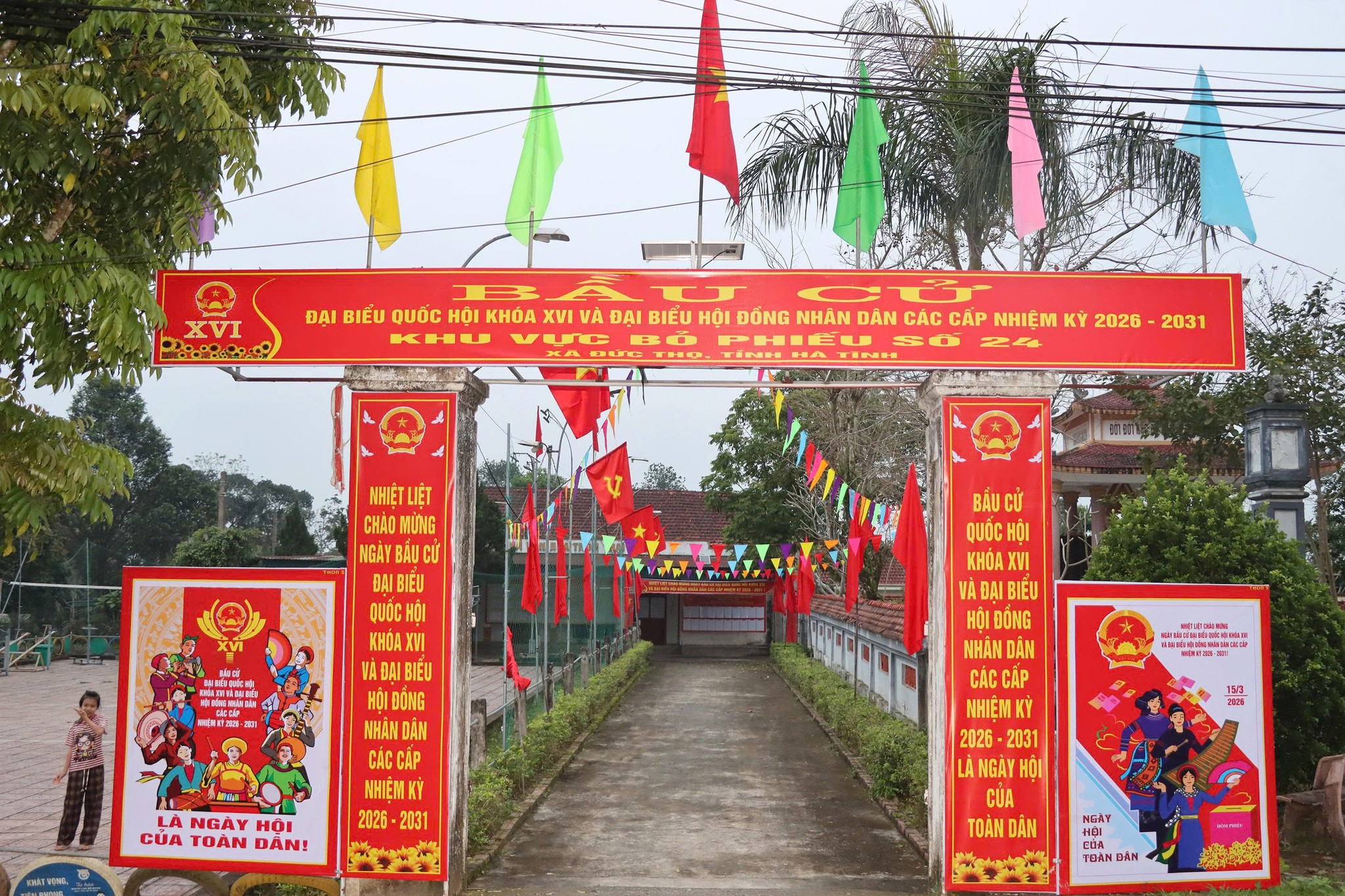 Đức Thọ: Rực rỡ cờ hoa hướng về ngày hội 